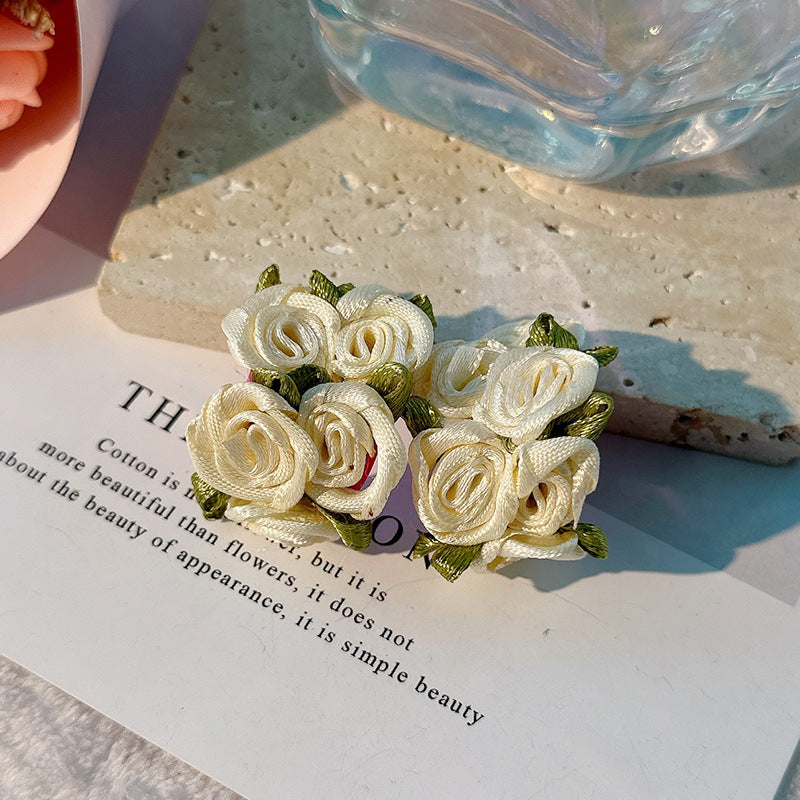 Wholesale Colorful C Shape Flowers Resin Earrings